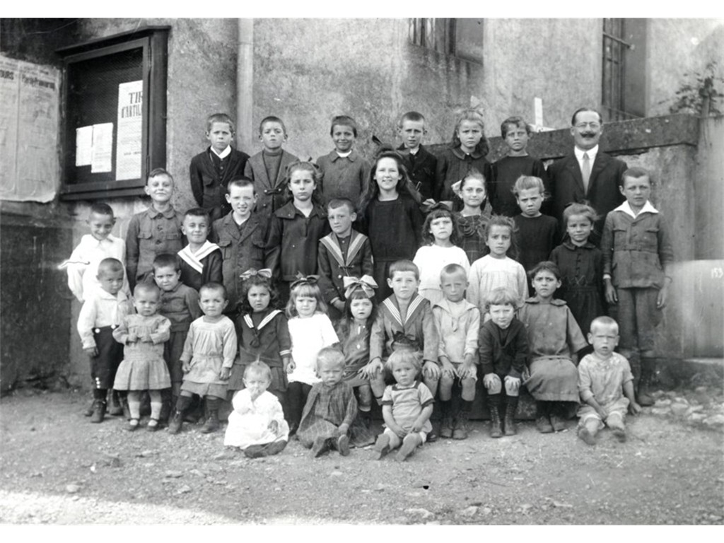 Bronvaux :Joseph Fey (instituteur) et ses enfants Marie-Louise et Joseph